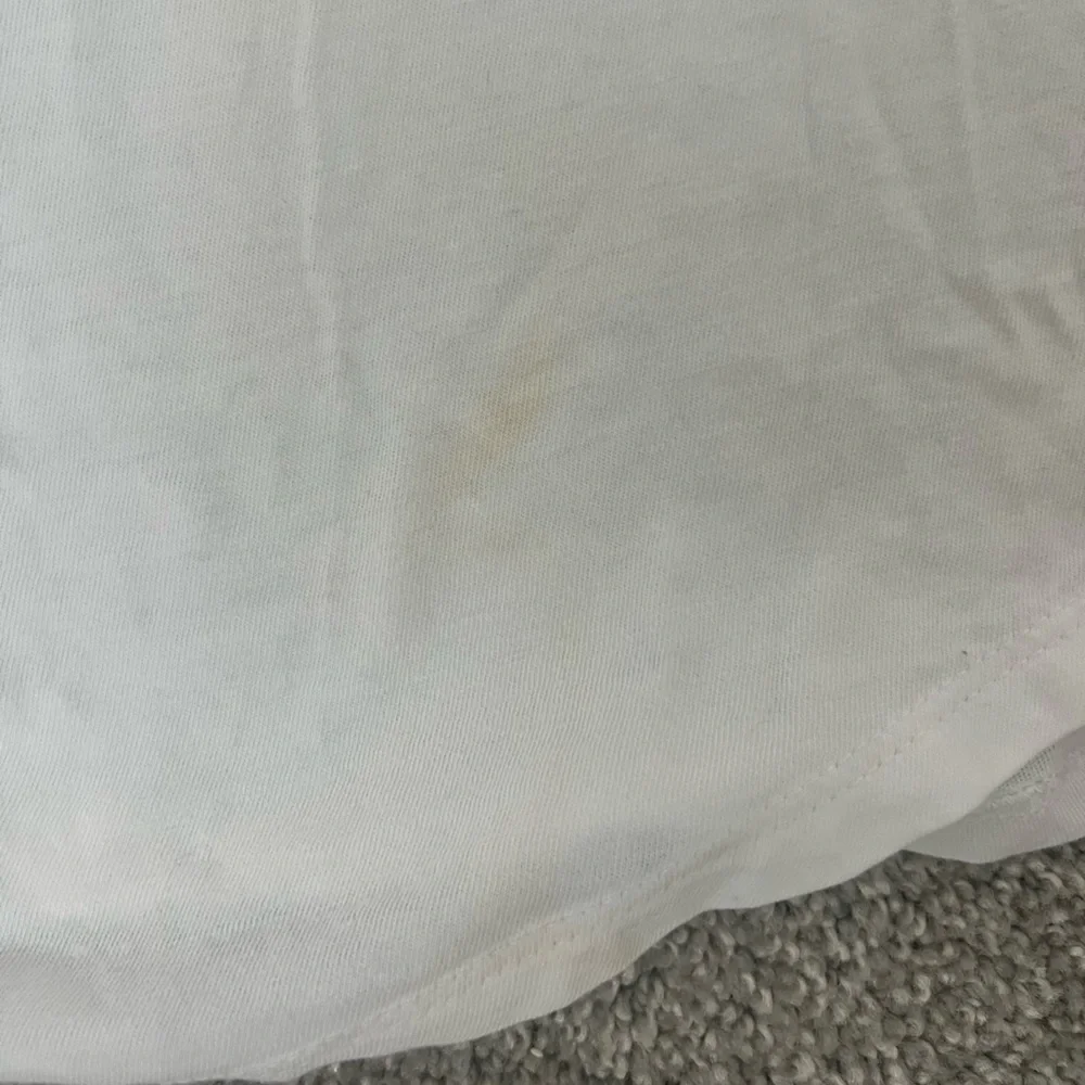 Old Navy White Graphic Tee - “Coffee Is A Must” Woman’s L 100% Cotton - Picture 5 of 5